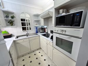 Photo 6- click for photo gallery